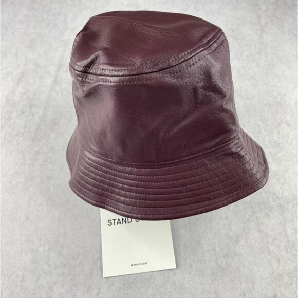 Stand Studio NWT Vida Faux Leather Grained Bucket Hat Burgundy Small main image 12